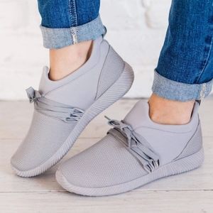 Sold - Lucy Avenue Lucy Lace Up sneakers